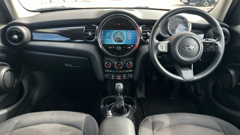 MINI Hatchback 1.5 Cooper Classic 5dr Petrol Hatchback
